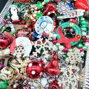 Christmas Jewelry Lot Vintage Jewelry Lot Broken Jewelry Christmas Craft Jewelry